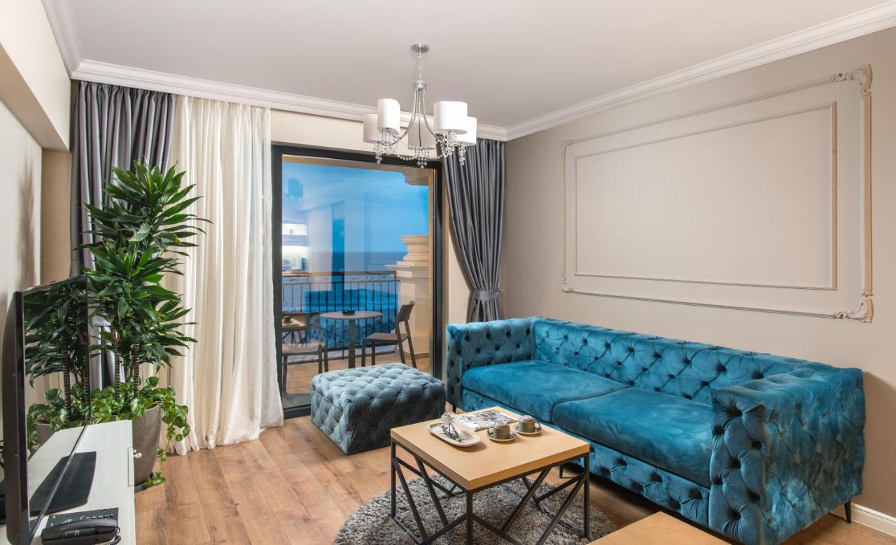 Casa Di Fiore Spa And Medical Hotel, Mineral Pools & Private Beach Kranevo Exterior photo A living room